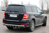 Mercedes GL třída X164 2006–2012 Zadní rám AK-style (nerez) fotografie 1