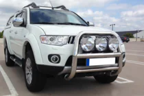 Mitsubishi L200 2006–2015 Přední ochranný rám WT018 (nerez) fotografie 1