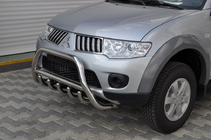 Mitsubishi L200 2006–2015 Přední ochranný rám (bull bar) WT003 (nerez) fotografie 3