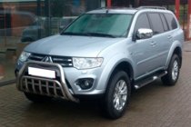 Mitsubishi Pajero Sport 2008–2015 Přední ochranný rám WT002 (nerez) fotografie 2