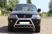 Mitsubishi Pajero Sport 1996–2007 Přední ochranný rám WT003 (nerez) fotografie 4