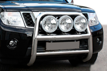 Nissan Navara 2006–2015 Přední ochranný rám WT018 (nerez) fotografie 1