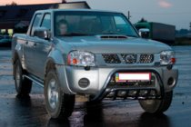 Nissan NP300 1999–2015 Přední ochranný rám (bullbar) WT002 (nerez) fotografie 3
