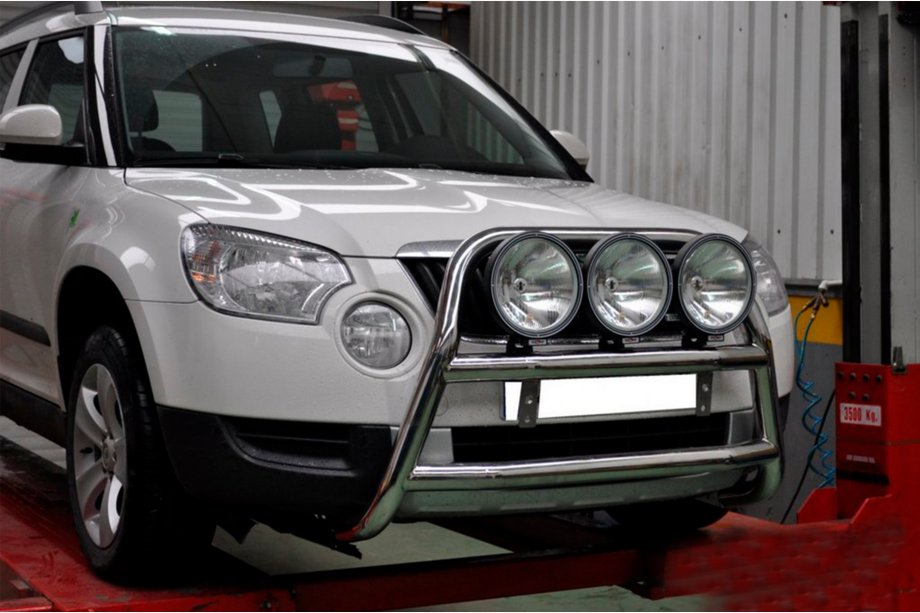 Skoda Yeti 2009–2017 Přední ochranný rám WT018 (nerez) Fotografie 2