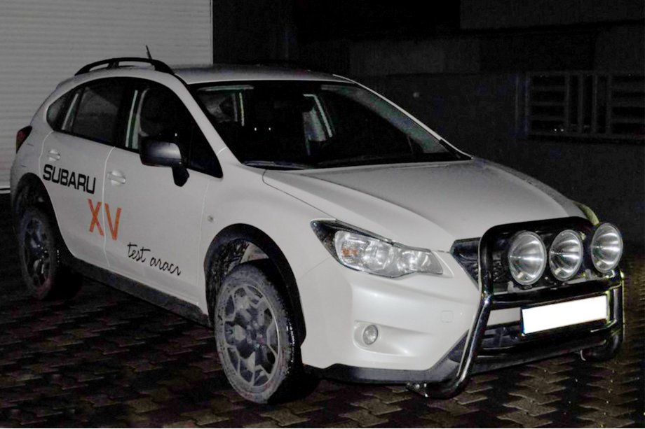 Subaru XV 2011–2017 Přední ochranný rám WT018 (nerez) Fotografie 2