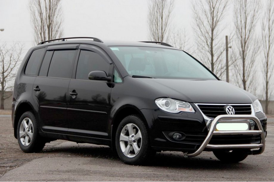 Volkswagen Touran 2003–2010 Bullbar WT022 (nerez) Fotografie 1