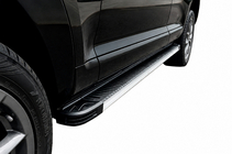 Porsche Cayenne 2003–2010 Boční nášlapy Maya V1 (2 ks, hliník) fotografie 1