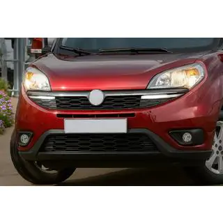Denní svícení chrom (2014↗, LED) Fiat Doblo II 2010–2022 fotografie 1