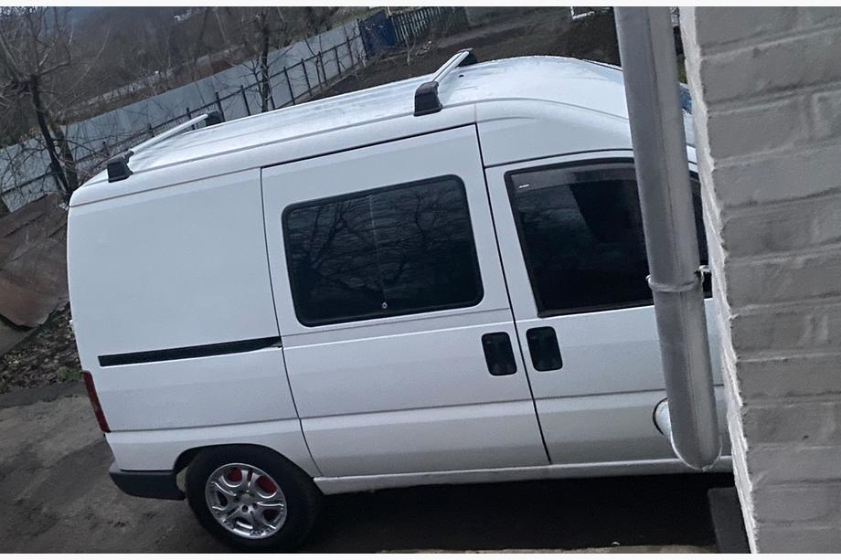 Fiat Scudo 1996–2007 Střešní příčníky do originálních úchytů, uzamykatelné (2 ks) Šedá Image