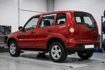 Chevrolet Niva 1998–2020 Boční nášlapy Maya V1 (2 ks, hliník) fotografie 1