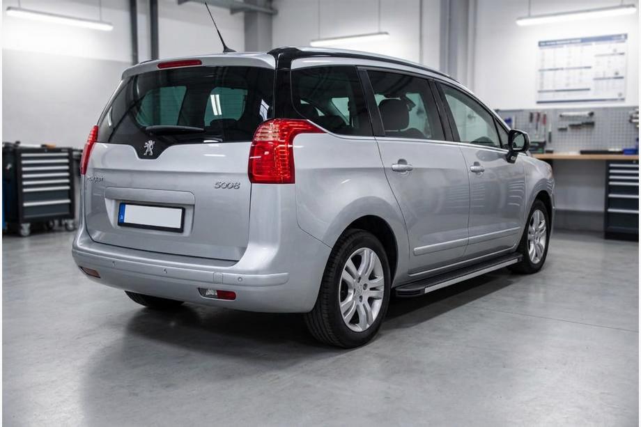 Peugeot 5008 2009–2016 Boční nášlapy Maya V1 (2 ks, hliník) Image