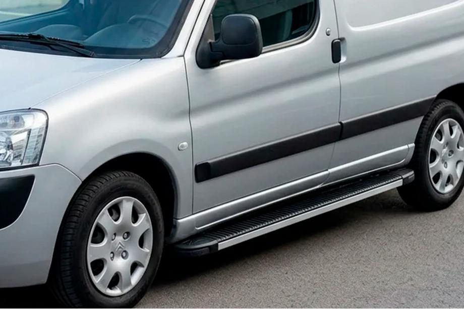 Peugeot Partner 1996–2008 Boční nášlapy Maya V1 (2 ks, hliník) Image