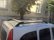 Renault Kangoo 2008–2020 Originální střešní podélníky (s příčníky) (standardní základna) fotografie 10