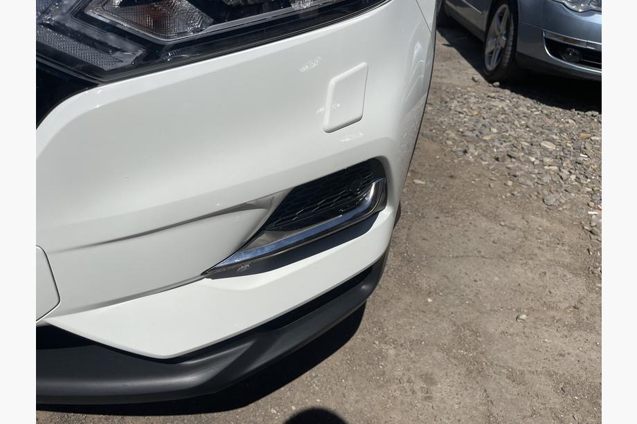 Nissan Qashqai 2014–2021 Nerezové kryty mlhových světel (2017↗, nerez) OmsaLine – italská nerezová ocel Fotografie 5
