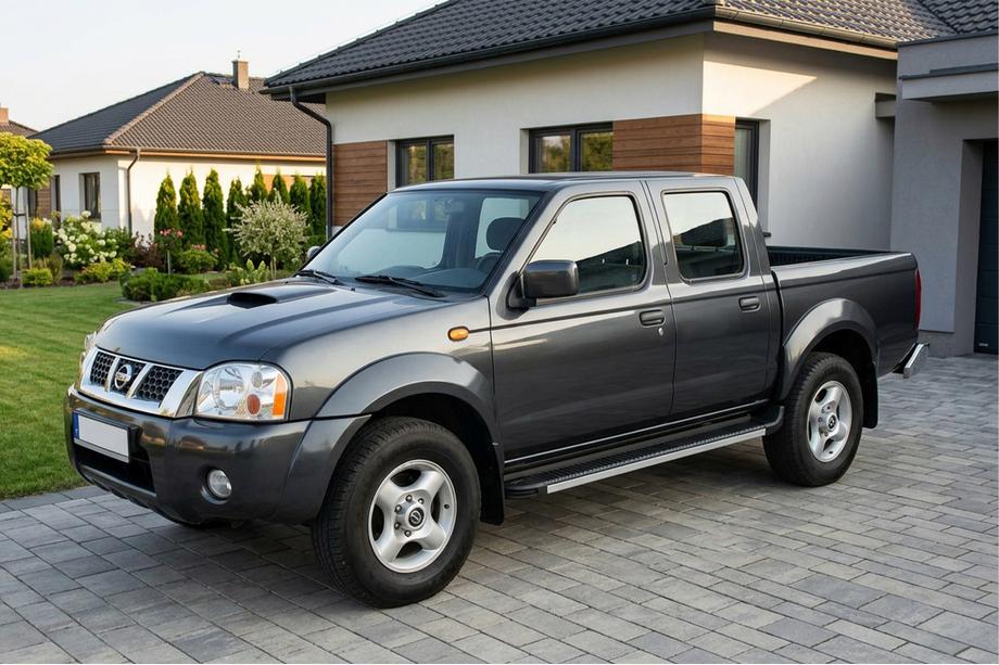 Nissan NP300 1999–2015 Boční nášlapy Maya V1 (2 ks, hliník) Image