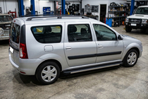 Renault Logan MCV 2005–2013 Boční nášlapy Maya V1 (2 ks, hliník) fotografie 6