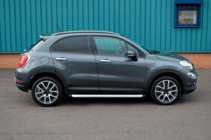 Fiat 500X 2014–2024 Boční nášlapy Fullmond (2 ks, hliník) fotografie 4