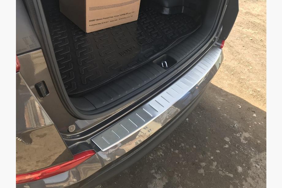 Hyundai Tucson TL 2016–2021 Nerezová lišta na zadní nárazník OmsaLine 2016-2018 (nerez) Fotografie 2