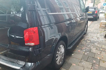 Volkswagen T6 2015–2024 Boční nášlapy Allmond Black (2 ks, hliník) Dlouhý rozvor fotografie 2