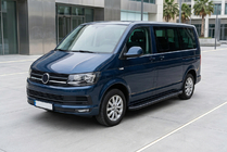 Volkswagen T6 2015–2024 Boční prahy Bosphorus Black (2 ks, hliník) Dlouhý rozvor fotografie 1