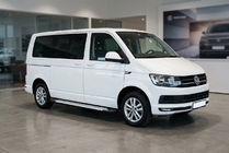 Volkswagen T6 2015–2024 Boční nášlapy Allmond Grey (2 ks, hliník) Krátký rozvor fotografie 1