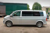 Volkswagen T6 2015–2024 Střešní ližiny CROWN (matná šedá) fotografie 3
