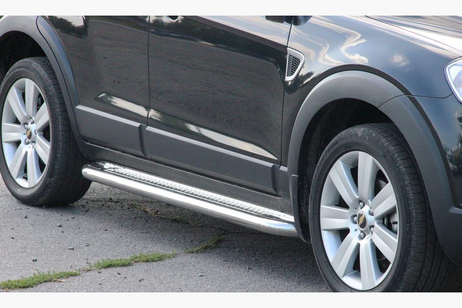 Chevrolet Captiva 2006–2019 Boční nášlapy Premium (2 ks, nerez) Image