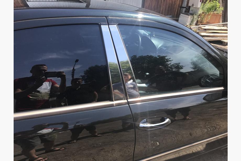 Mercedes E-class W211 2002–2009 Lišty sloupků dveří (6 ks, nerez) Fotografie 2