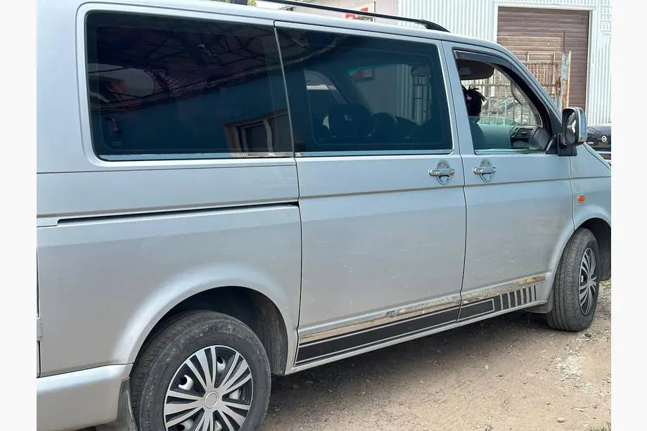 Volkswagen T5 Transporter 2003–2010 Nerezové kryty klik dveří Fotografie 15