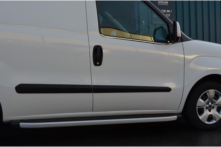 Fiat Doblo II 2010–2022 Nerezové okenní lišty Image