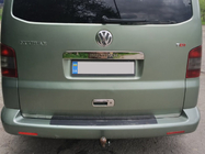 Volkswagen T5 2010–2015 Nerezová lišta nad SPZ na víko kufru Multivan, OmsaLine – italská nerezová ocel fotografie 3