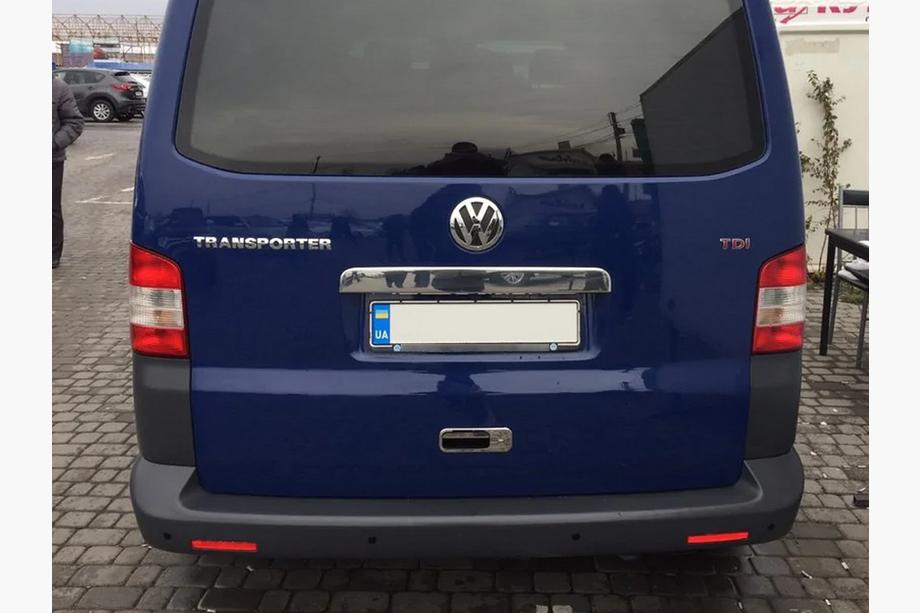Volkswagen T5 2010–2015 Nerezová lišta nad SPZ na víko kufru Fotografie 2
