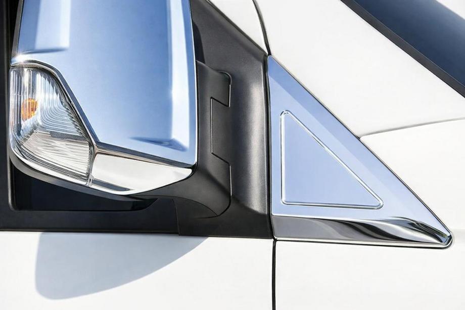 Mercedes Sprinter W906 2006–2018 Nerezové kryty u zrcátek (2 ks) OmsaLine – italská nerezová ocel Image