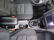 Volkswagen Caddy 2004–2010 Loketní opěrka V1 (do držáku nápojů) Černá fotografie 6
