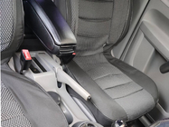 Volkswagen Caddy 2004–2010 Loketní opěrka V1 (do držáku nápojů) Černá fotografie 7