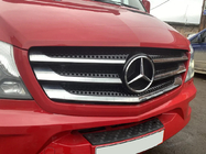 Mercedes Sprinter W906 2006–2018 Lišty na masku chladiče (2013↗, nerez) OmsaLine – italská nerezová ocel fotografie 6