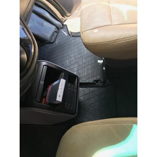 Gumové autokoberce do interiéru (3 ks, Stingray) fotografie 3