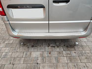 Mercedes Vito/V-class W447 2014– Ochranná lišta na zadní nárazník OmsaLine (nerez) fotografie 12