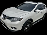 Nissan X-trail T32/Rogue 2014–2021 Boční nášlapy OEM V2 (typ B) fotografie 1