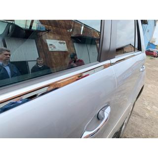 Vnější okenní lišty (4 ks, nerez) Mercedes ML W164 2005–2011 fotografie 3