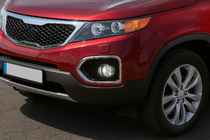 Kia Sorento II XM 2009–2014 Rámečky mlhovek 2010-2013 (2 ks, nerez) fotografie 1