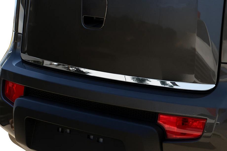 Kia Soul I 2008–2013 Nerezová lišta na hranu víka kufru OmsaLine – italská nerezová ocel Image