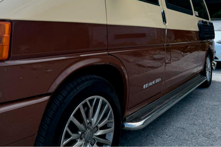 Volkswagen T4 Transporter 1990–2003 Chromované kryty klik dveří (7 dílů, nerezová ocel) Carmos - turecká ocel Fotografie 8