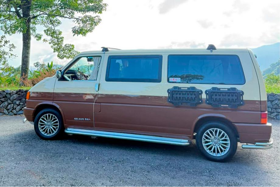 Volkswagen T4 Caravelle/Multivan 1990–2003 Chromové kryty klik dveří (7 dílů, nerez) Carmos - turecká ocel Fotografie 6
