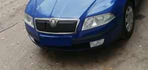 Skoda Octavia II A5 2006–2010 Zimní kryt masky chladiče (horní) Lesklá fotografie 3