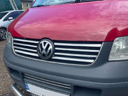Volkswagen T5 Transporter 2003–2010 Lišty na masku chladiče (8 proužků, nerez) fotografie 2