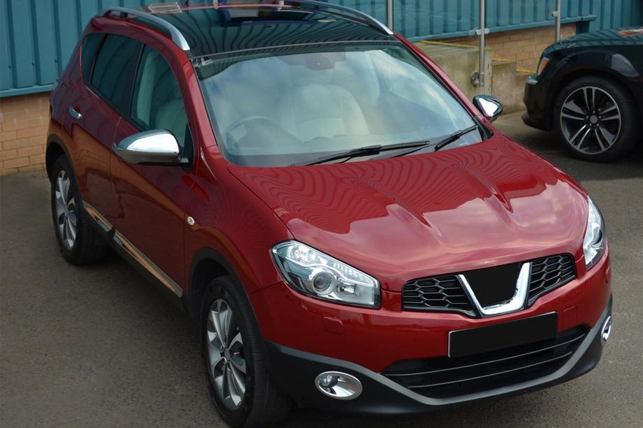 Nissan Qashqai 2010–2014 Chromové rámečky mlhovek s prolisem (2 ks, plast) Image