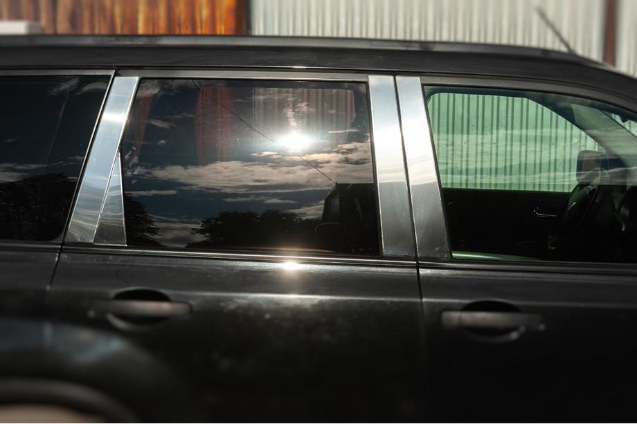 Nissan X-trail T31 2007–2014 Lišty na sloupky dveří (8 ks, nerez) Image