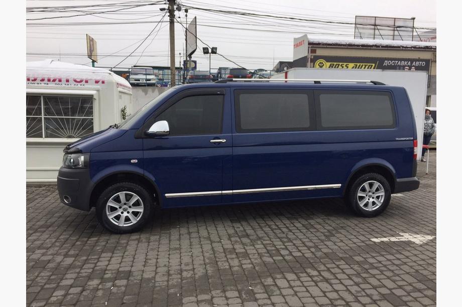 Volkswagen T5 Multivan 2003–2010 Lišty na dveře (nerez, chrom) 1 dveře, krátké, OmsaLine – italská nerezová ocel Fotografie 4