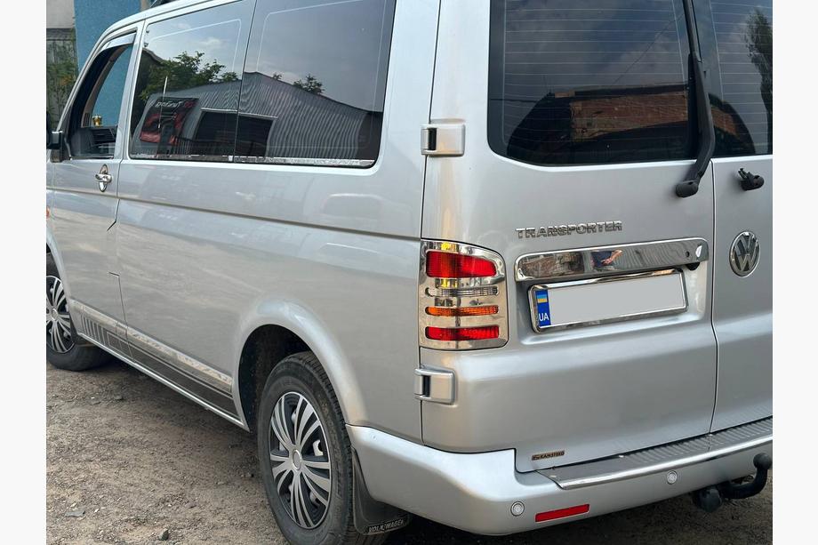 Volkswagen T5 Multivan 2003–2010 Lišty na dveře (nerez, chrom) 1 dveře, krátké, OmsaLine – italská nerezová ocel Fotografie 14